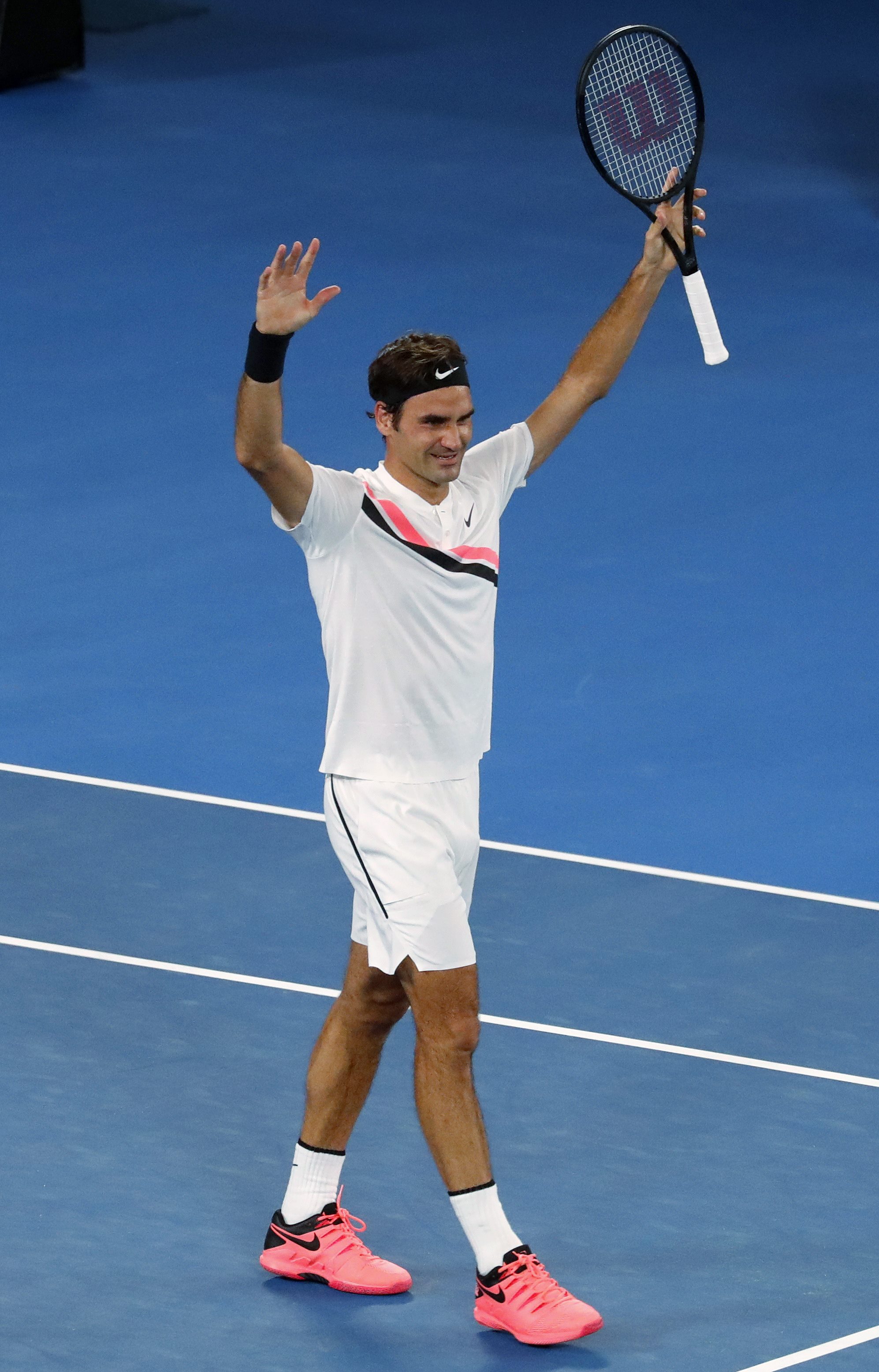 欧洲网球队鏖战德国网球队，费德勒惊艳世界