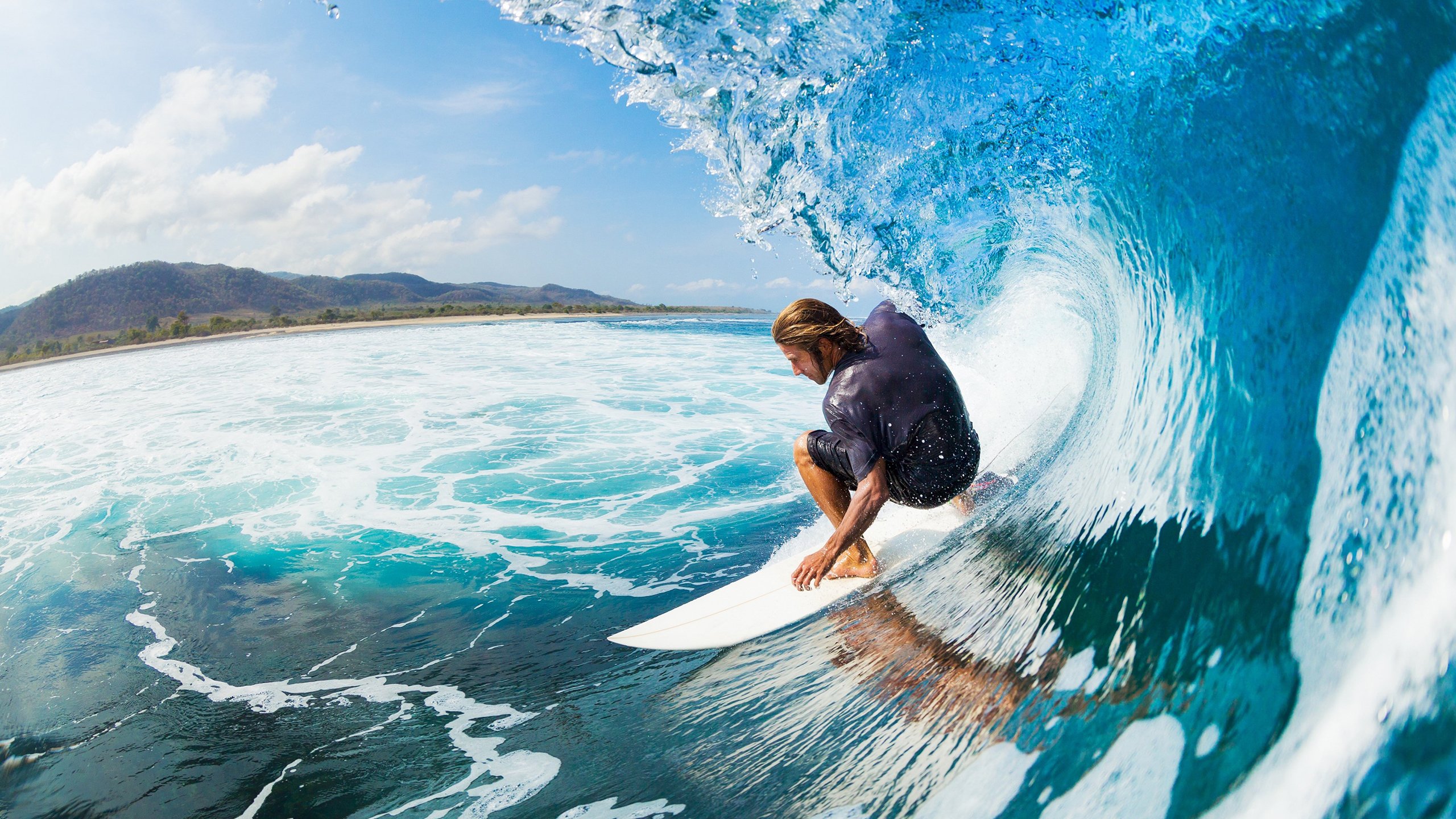 开云体育入口-欧冠决赛焦点战，比利亚雷亚尔逆转巴西，黄潜艇创造历史